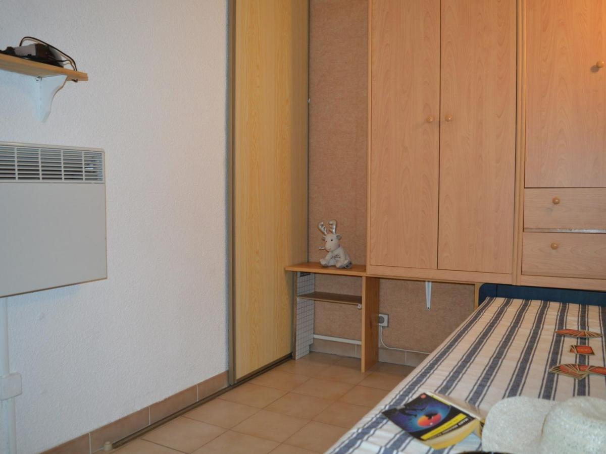 Studio Cabine A St-Raphael Avec Terrasse Et Parking, A 100M De La Plage - Fr-1-226A-23 Сен-Рафаель Екстер'єр фото