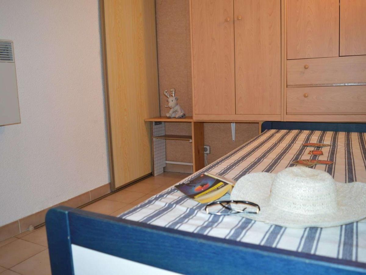 Studio Cabine A St-Raphael Avec Terrasse Et Parking, A 100M De La Plage - Fr-1-226A-23 Сен-Рафаель Екстер'єр фото