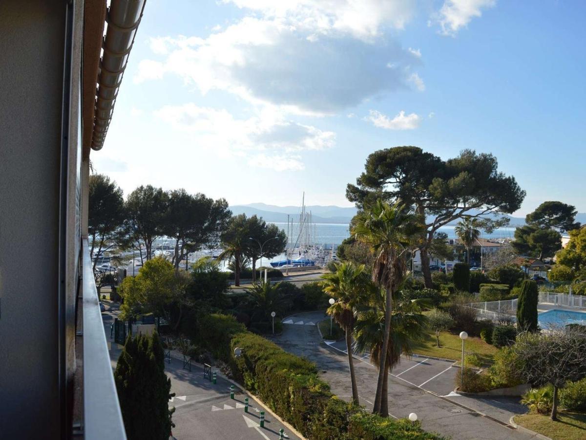 Studio Cabine A St-Raphael Avec Terrasse Et Parking, A 100M De La Plage - Fr-1-226A-23 Сен-Рафаель Екстер'єр фото